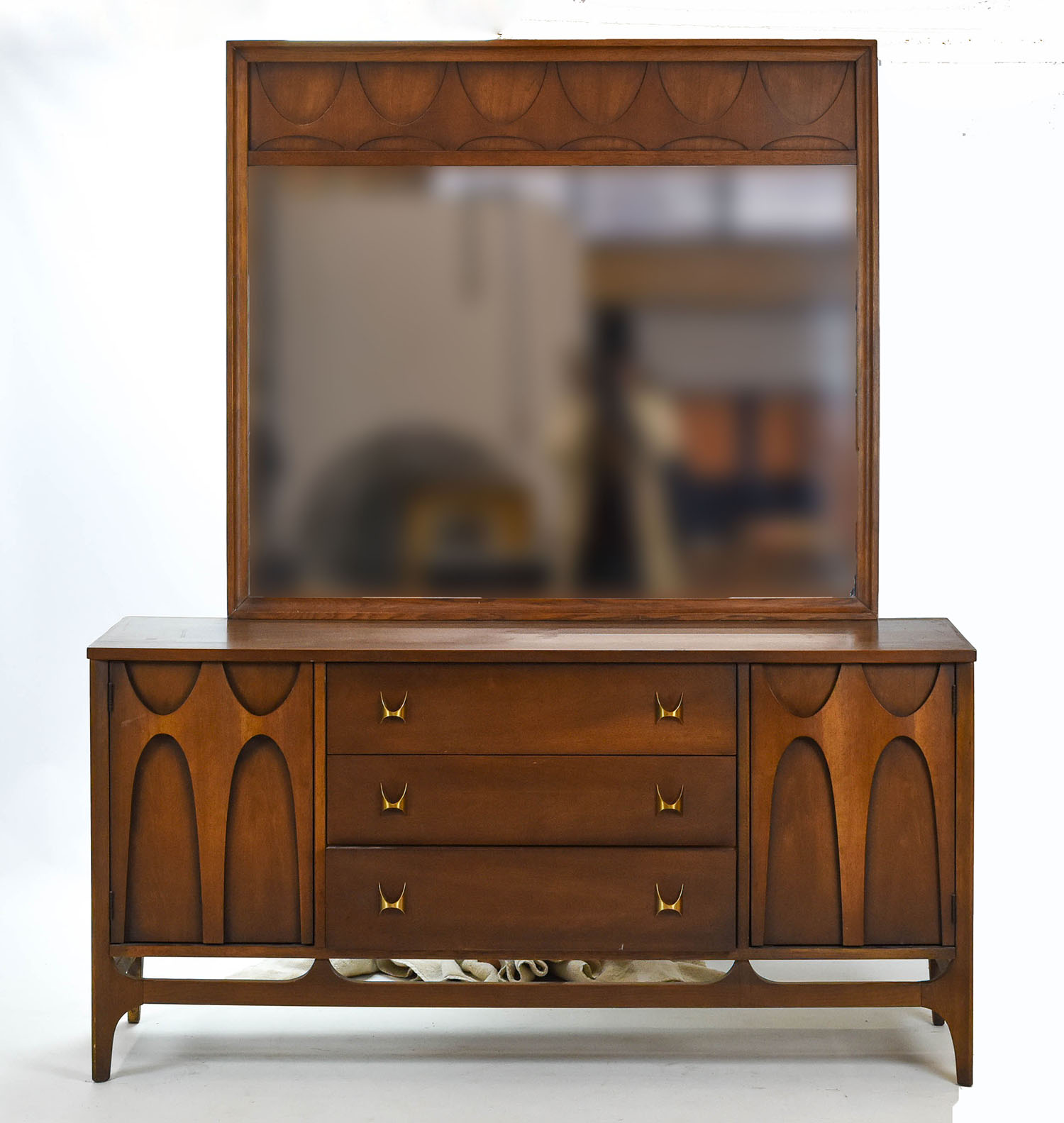 Brasilia Broyhill Premier MCM Low Chest w/Mirror