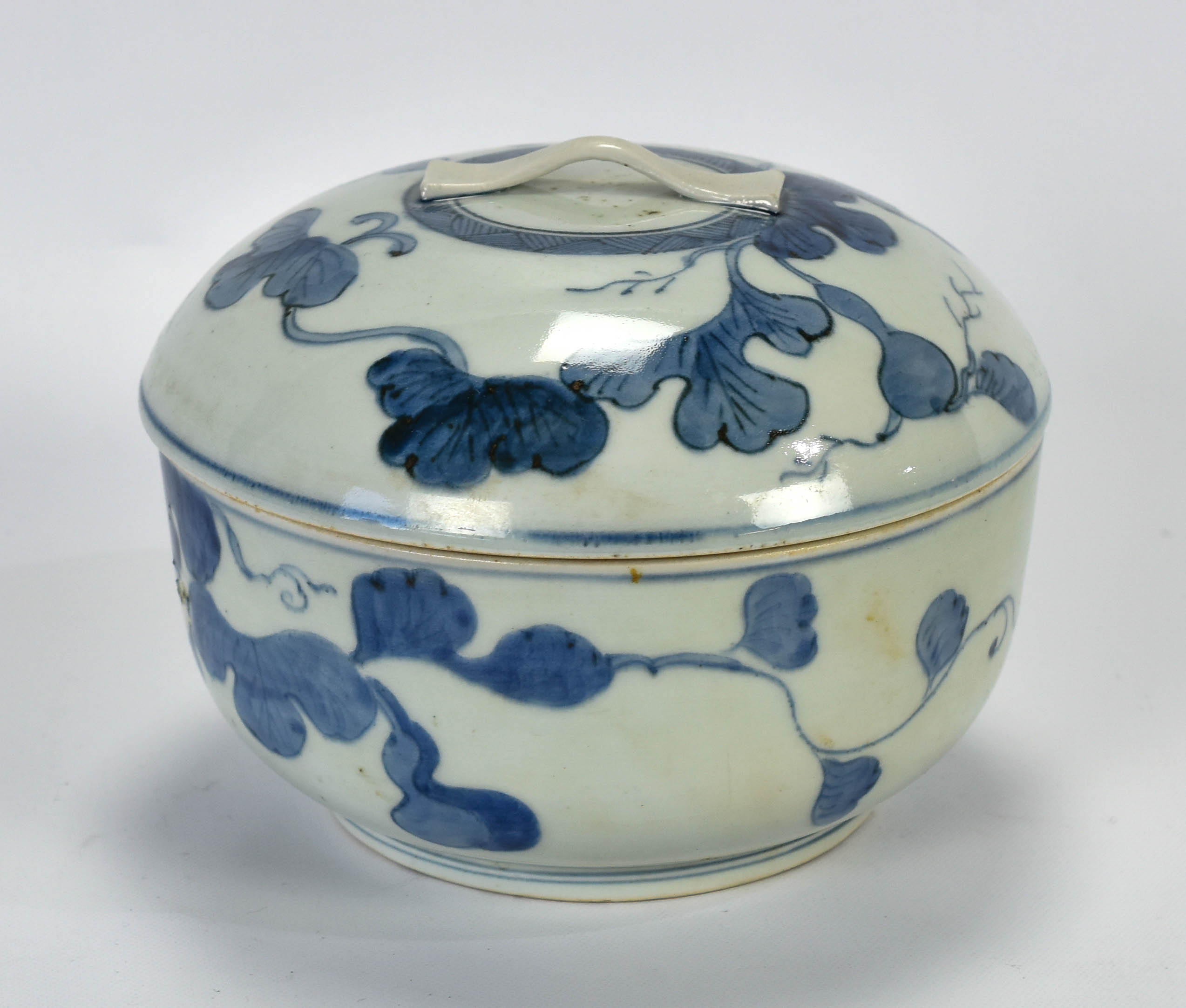 Antique Chinese Blue White Porcelain Covered Bowl