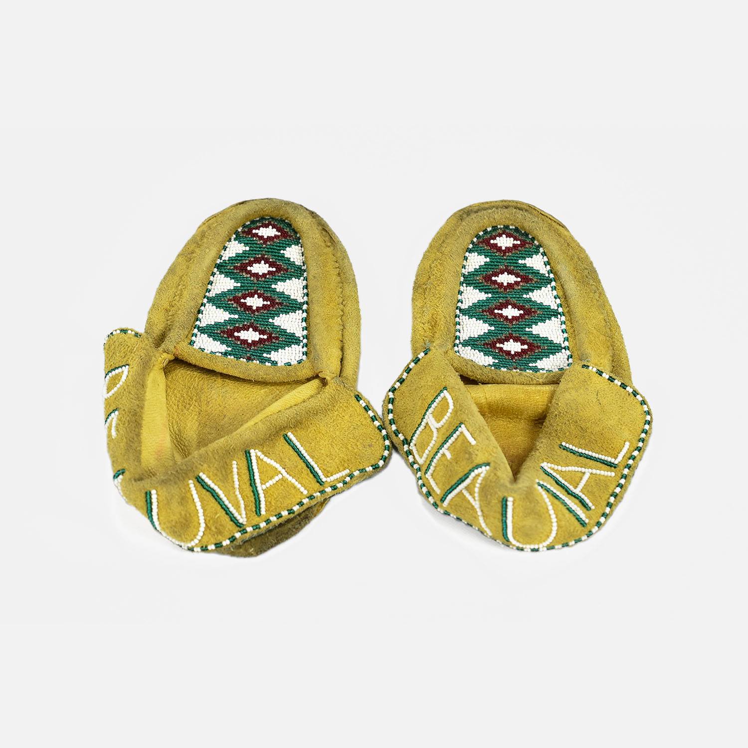 Beauval Saskatchewan School Native Indian Moccasins