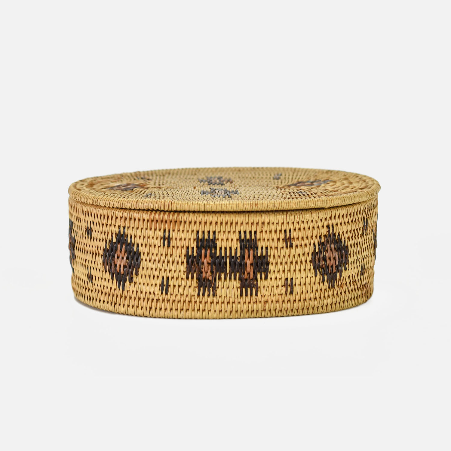 Small Native American Oval Coil Basket w/Lid #1