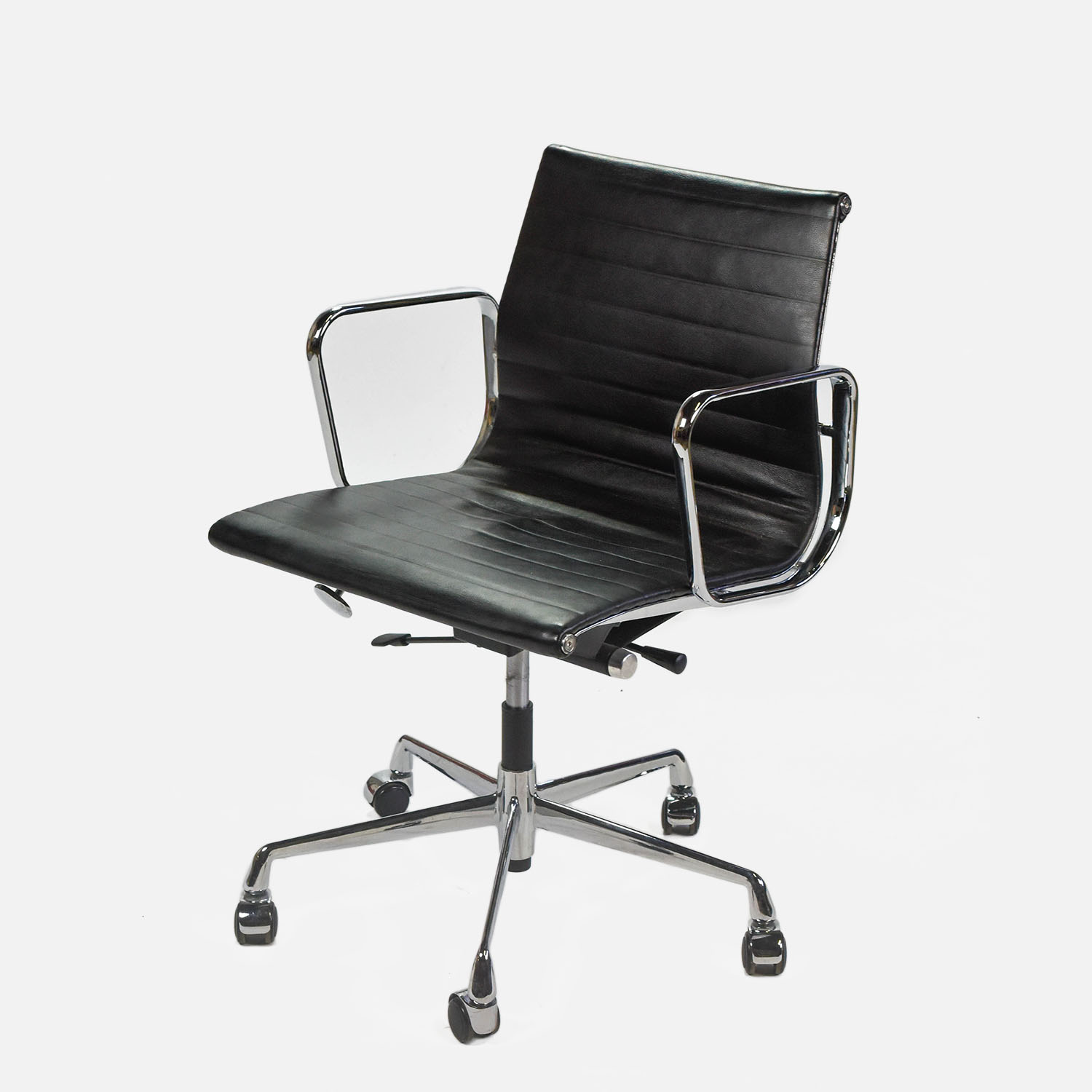 Eames EA-117 Chrome and Leather Office Chair
