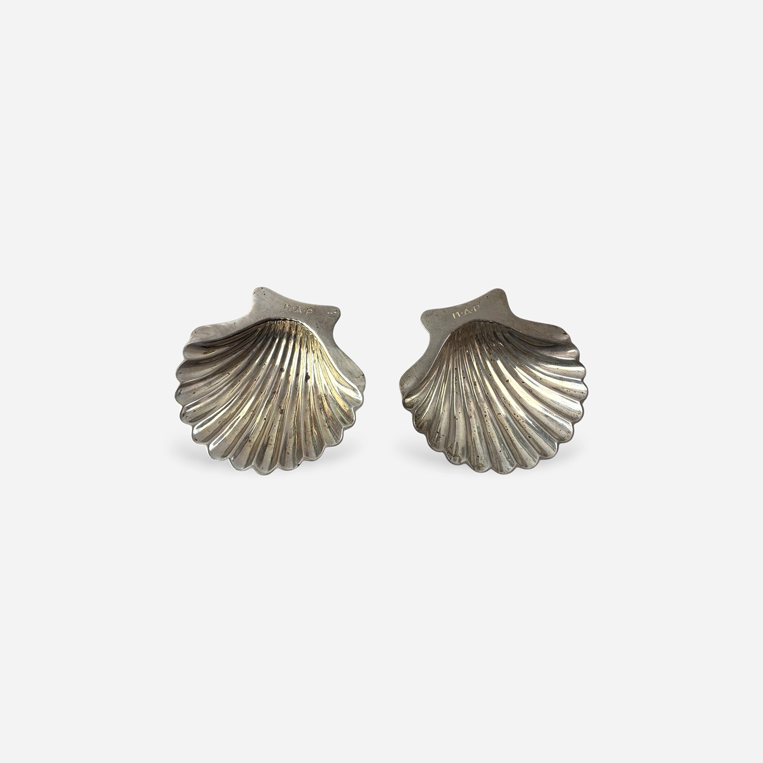 .925 Seashells