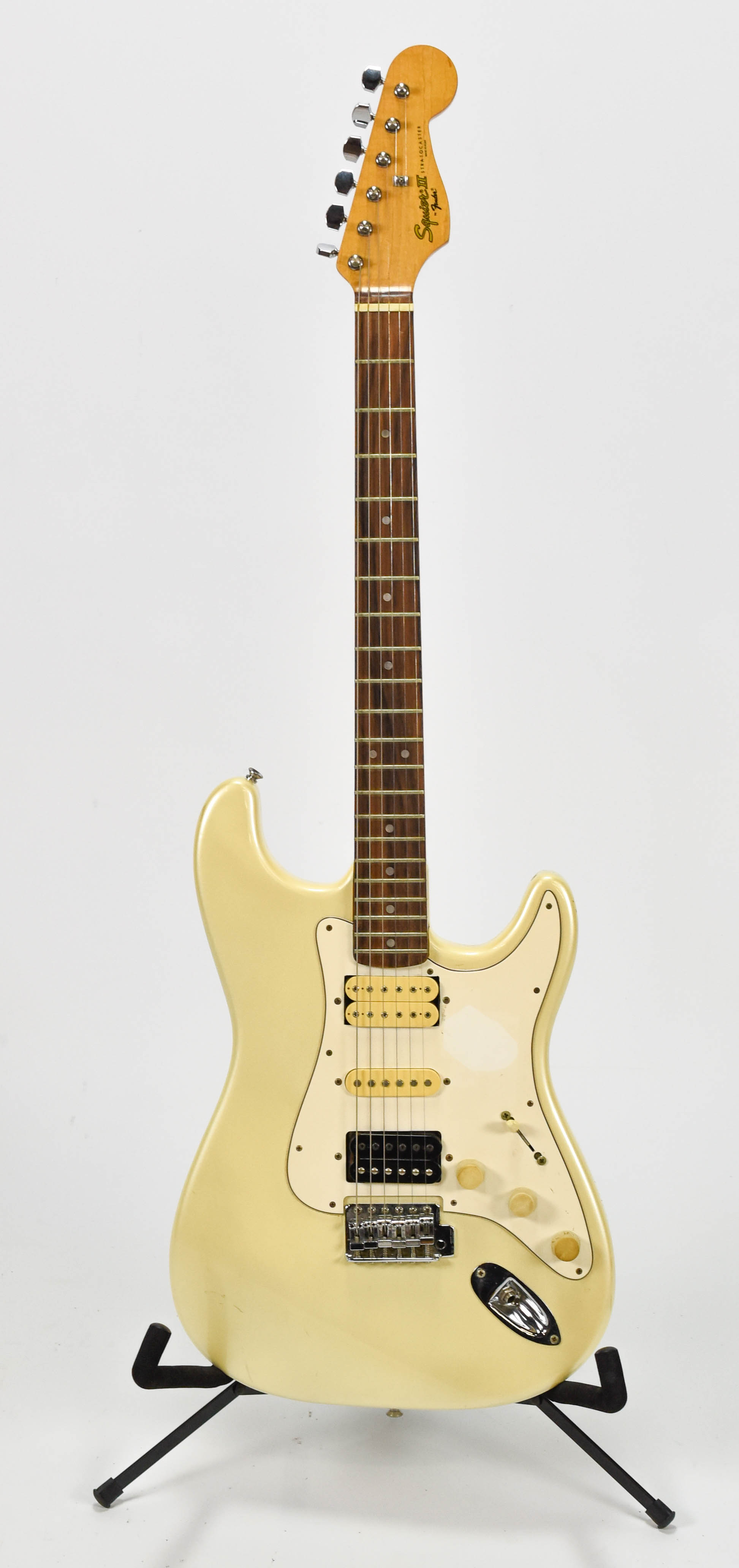 Cream Pearl Fender Stratocaster Electric Guitar w/HC
